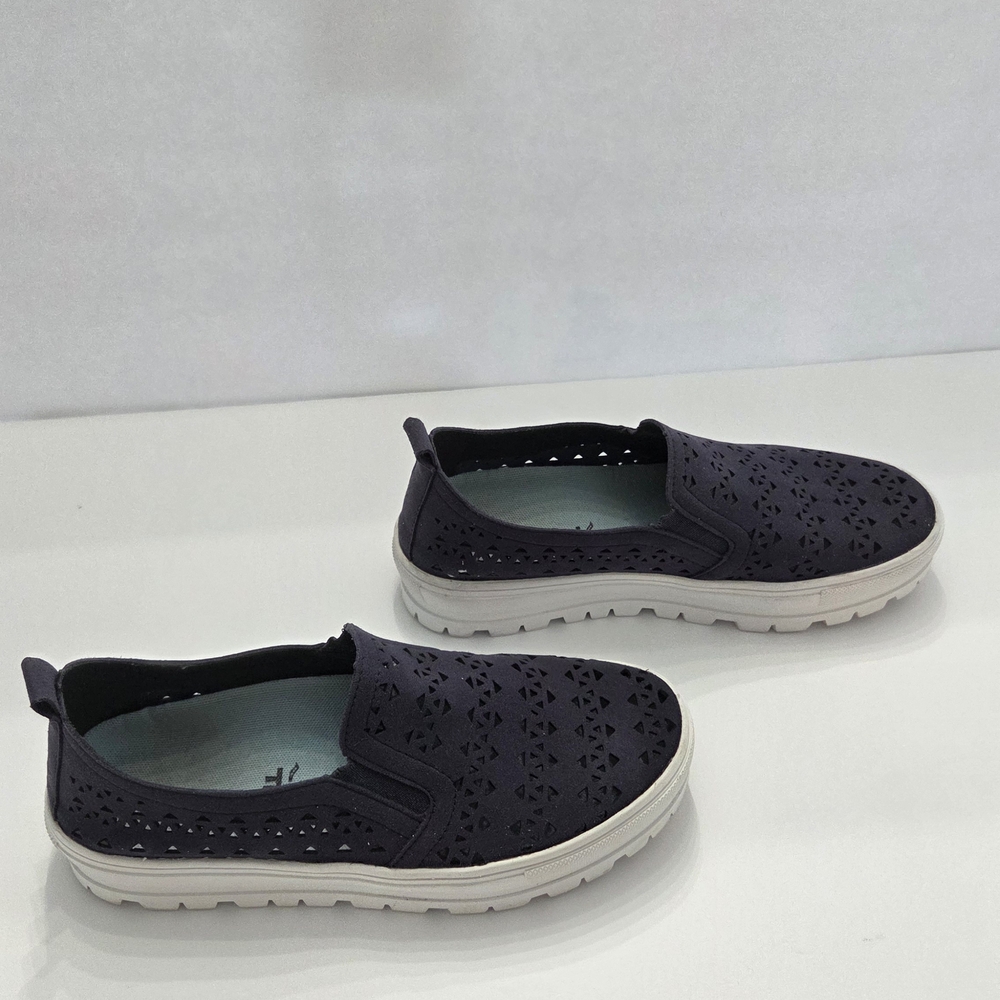 Women's Spring Blue Slip-On Shoes, Rubber Soles Non-Slip, Size US 5 or EU 38